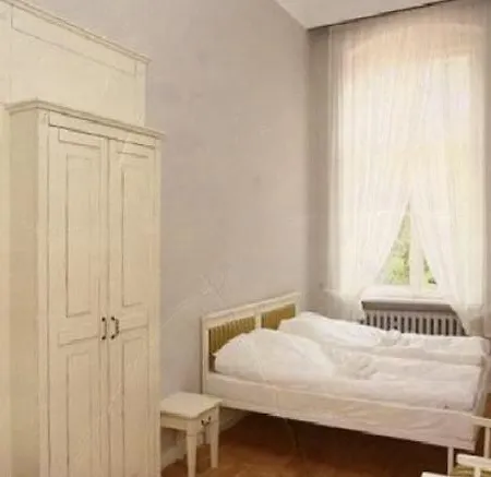 Palac 3*